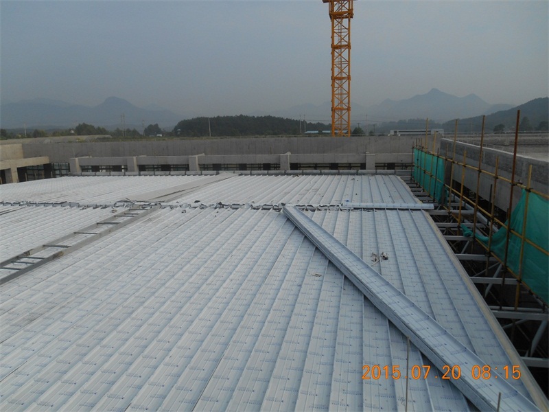 贵州遵义钢结构直立锁边板