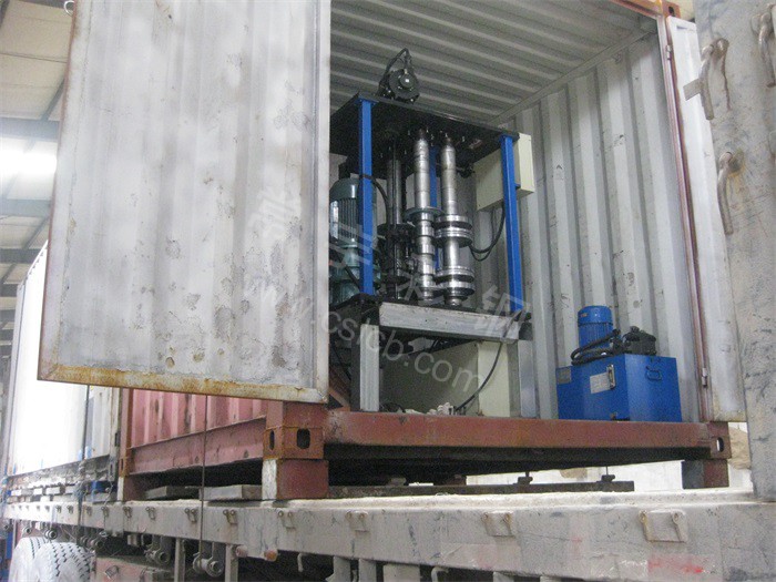 弯弧铝镁锰板设备外出加工_海南三亚某体育馆