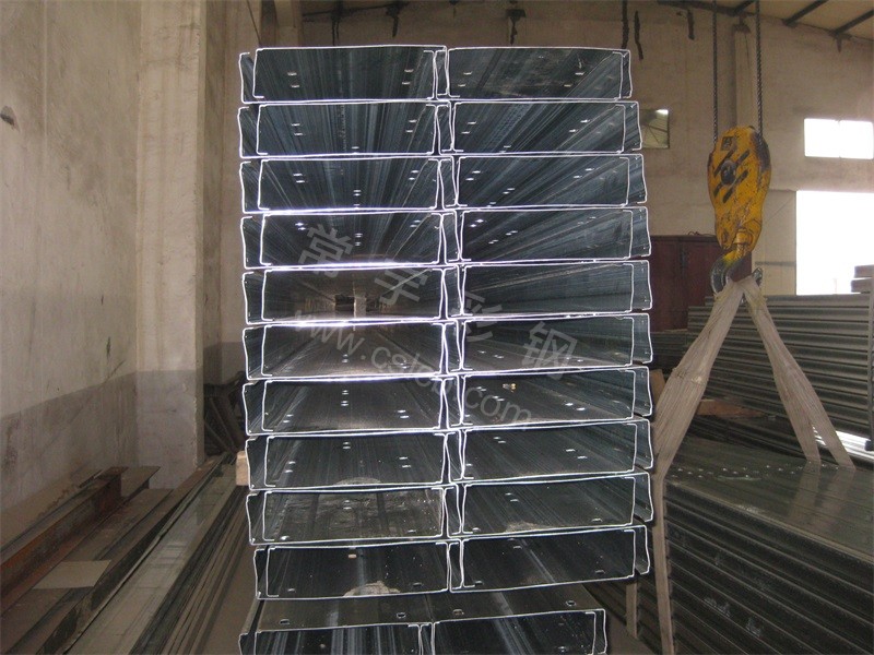 镀锌c型钢_c300*80c型钢 镀锌c型钢_c300*80c型钢