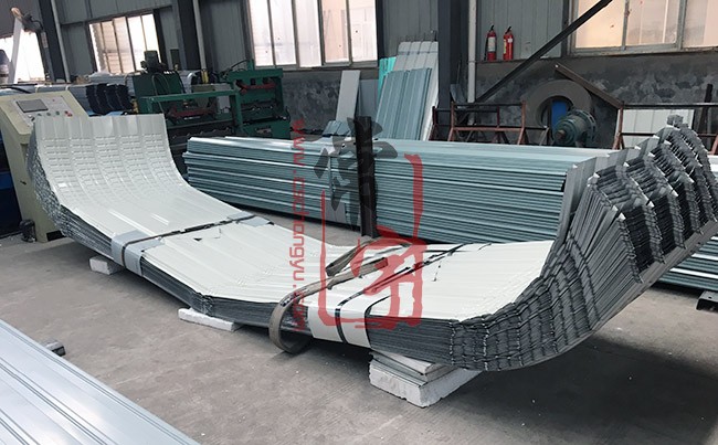 长沙常宇彩钢-宝钢气楼瓦|宝钢拱形瓦